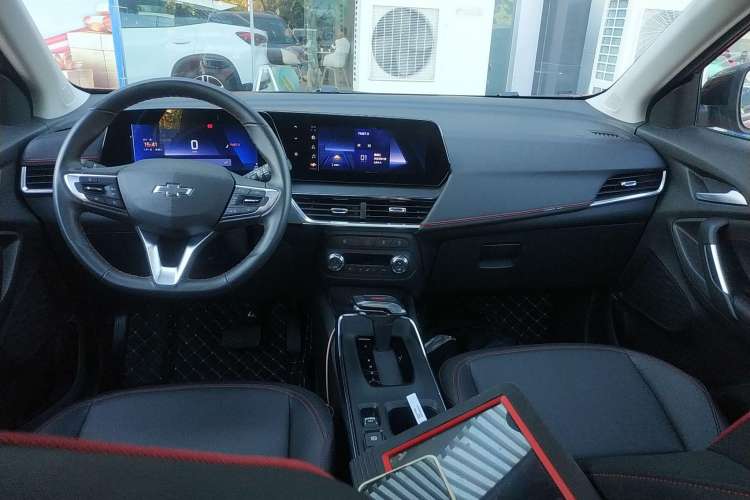 Used Chevrolet Trax 2022 Encore RS 1.5T CVT CoolMAX
