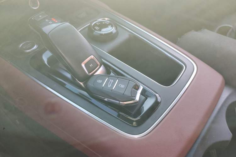 Used Citroen C5 AIRCROSS 2017 380THP Luxury Model