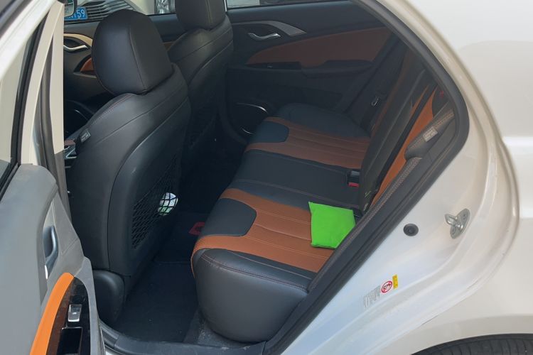 Used BYD Qin New Energy 2015 1.5T Dual-Crown Flagship Plus Edition