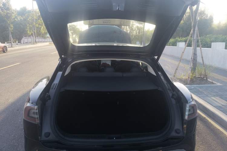 Used Tesla Model S 2014 S P85
