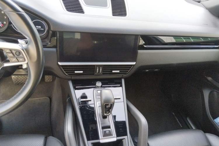 Used Porsche Cayenne 
