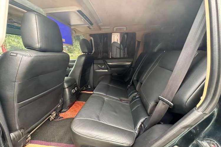 Used Mitsubishi Pajero 2012 3.0L Elite Edition