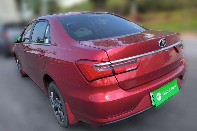 Used BYD Qin New Energy 2019 High-Range Deluxe Model
