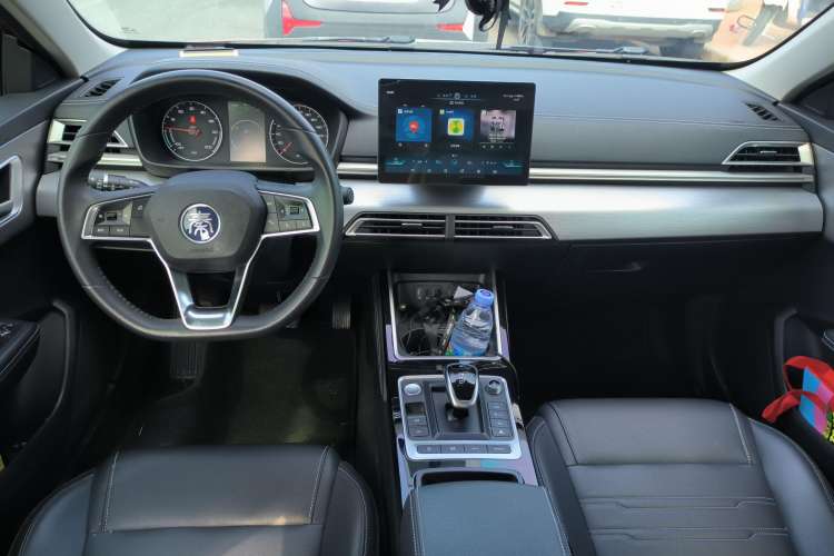 Used BYD Qin New Energy 2019 High-Range Deluxe Model
