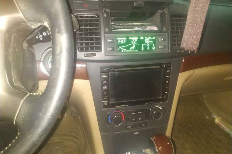 Used Chevrolet Epica 2010 1.8 Luxury Edition AT Audio And AC Panel