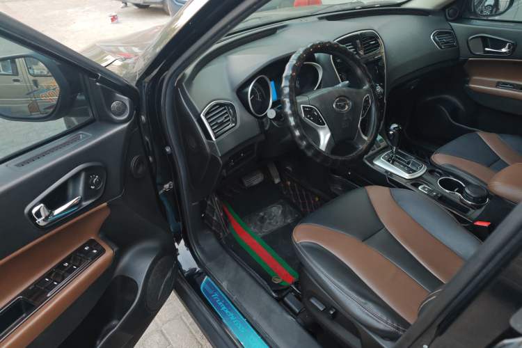 Used GAC Trumpchi GS5 Super 2016 2.0L Automatic Two-Wheel Drive Anniversary Edition
