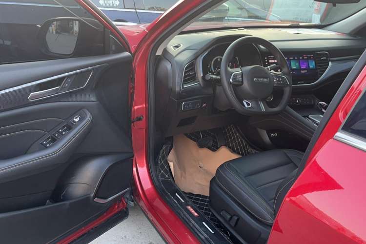 Used Haval F7x 2021 2.0T Two-Wheel Drive Smart & Trendy Edition
