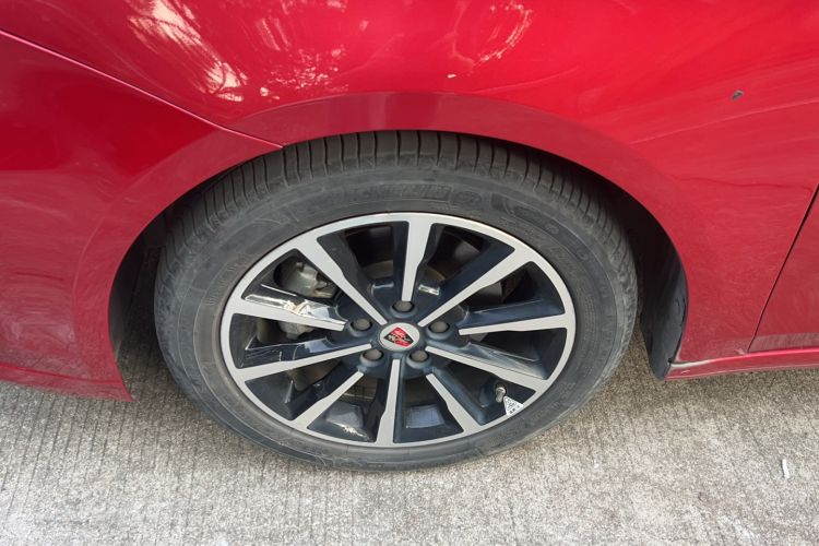 Used Roewe i6 New Energy 2017 45T Hybrid Connective Smart Luxury Edition