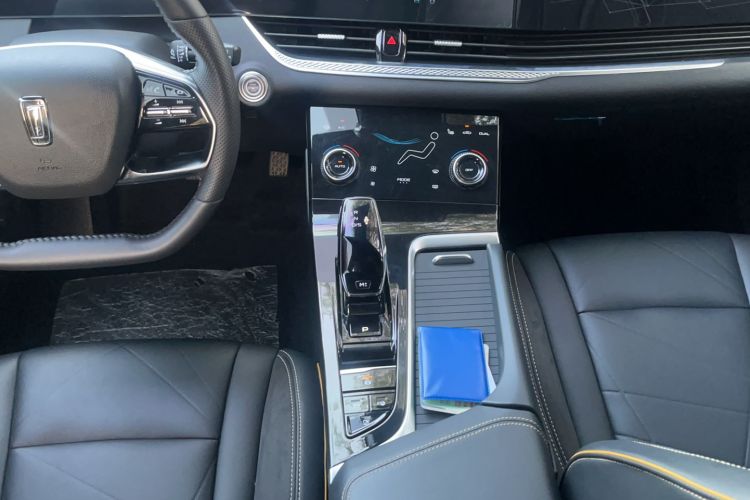 Used Bestune B70S 2022 2.0T War God King
