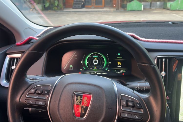 Used Roewe i6 New Energy 2017 45T Hybrid Connective Smart Luxury Edition