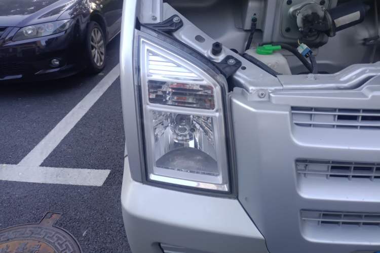 Used Dongfeng Xiaokang C36 2019 1.5L Base Version II China VI DK15
