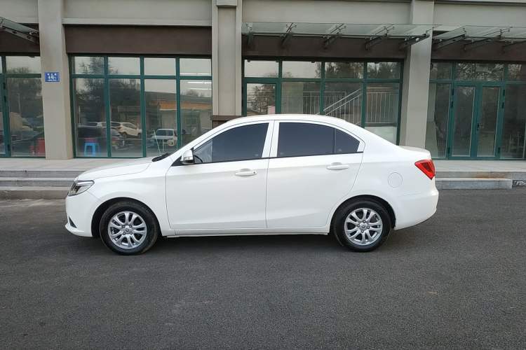 Used Changan Alsvin V3 2015 1.4L Manual Meiruan Model China V Standard
