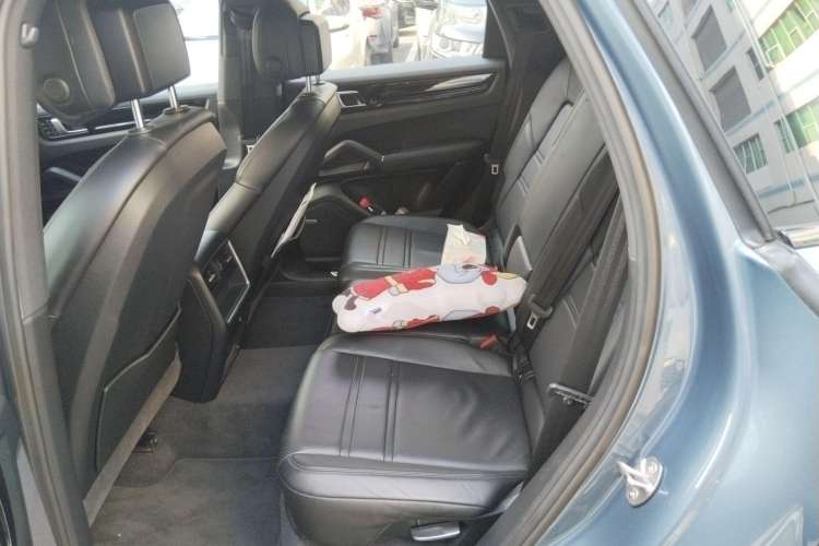 Used Porsche Cayenne 