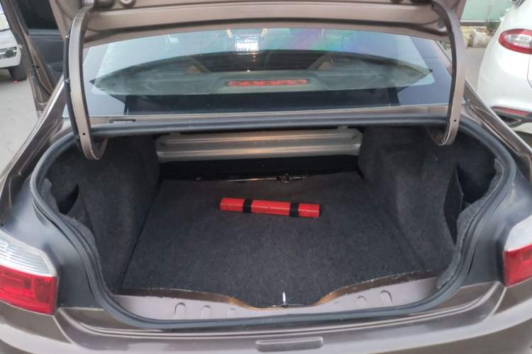 Used Citroen Elysee 2014 1.6L Manual Fashion Edition