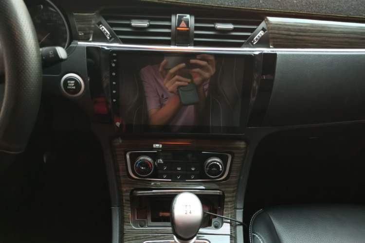 Used Zotye T600 2015 1.5T Manual Luxury Model
