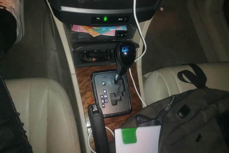 Used BYD G6 2012 1.5T Automatic Prestige Edition