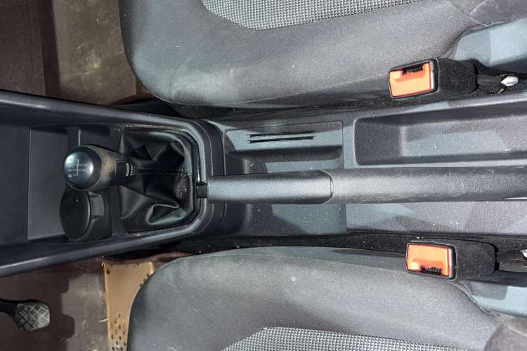 Used Volkswagen Jetta 2017 1.4L Manual Fashion Edition
