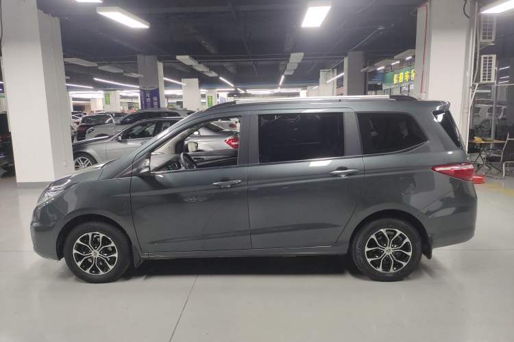 Used CHANGAN KAICHENG Oushang A600 2016 1.5L Manual Luxury 7-Seater Left Side