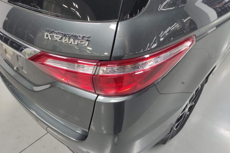 Used CHANGAN KAICHENG Oushang A600 2016 1.5L Manual Luxury 7-Seater Right Rear Taillight