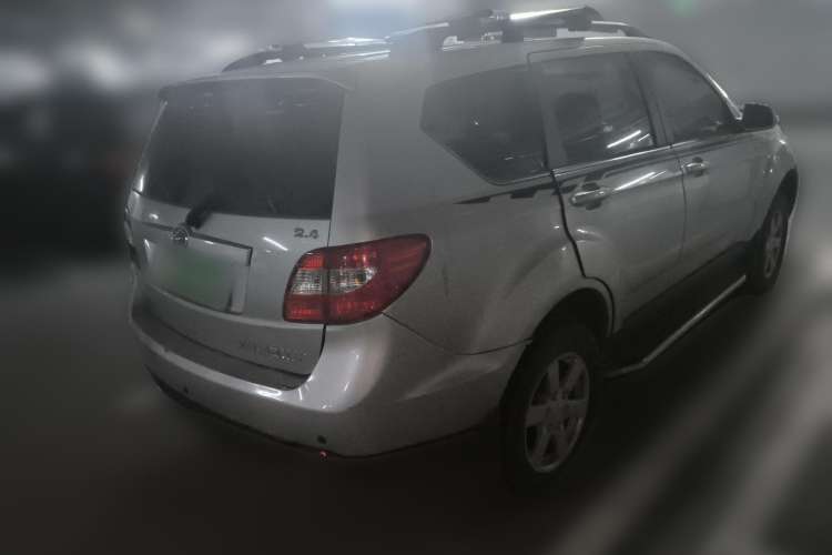 Used Land X8 2009 2.4L Gasoline 4x4 Luxury Edition