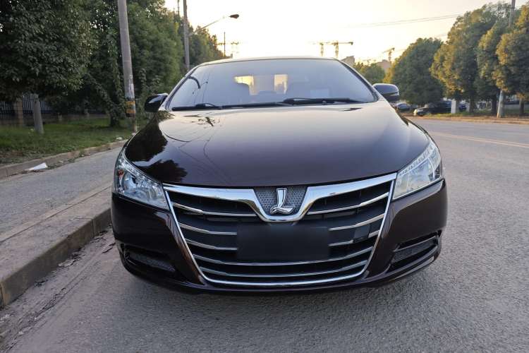 Used Luxgen 5 2014 Dance Limited Edition 1.8T Automatic Luxury Version
