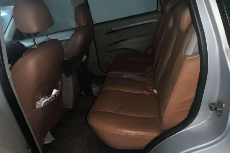 Used Land X8 2009 2.4L Gasoline 4x4 Luxury Edition