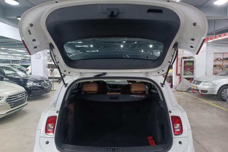 Used Buick Excelle GX 2018 18T Automatic Flagship Model
