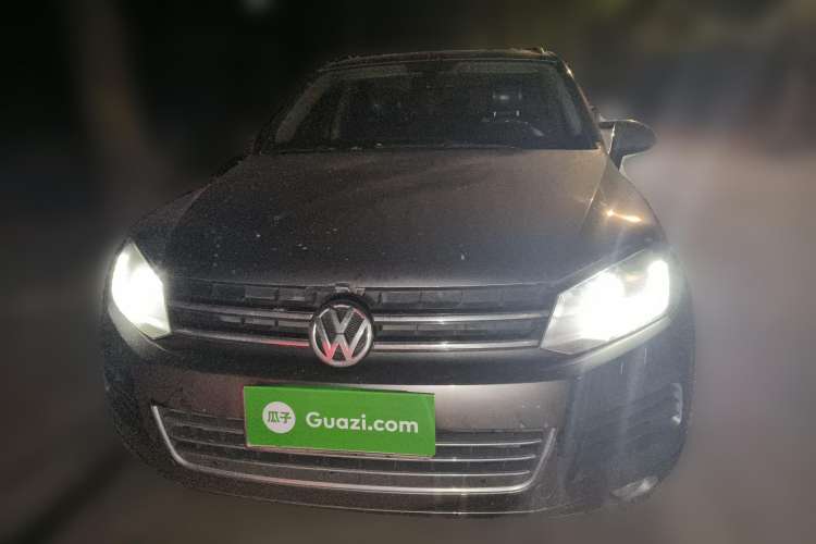 Used Volkswagen Touareg 2011 3.0 TDI Diesel Comfort Version