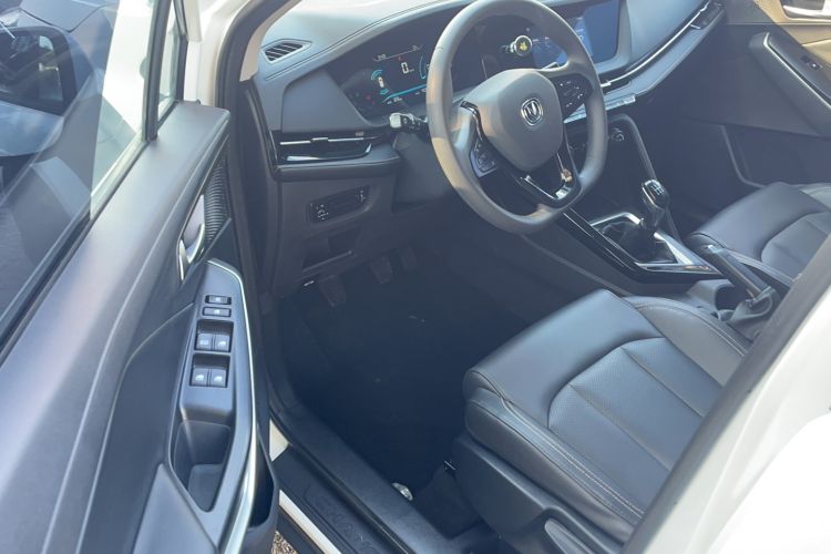 Used Changan CS15 2021 1.5L Manual Entry-Level Trim