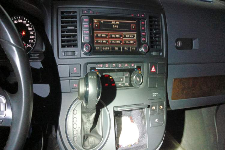 Used Volkswagen Multivan 2012 2.0 TSI Four-Wheel Drive Deluxe Edition