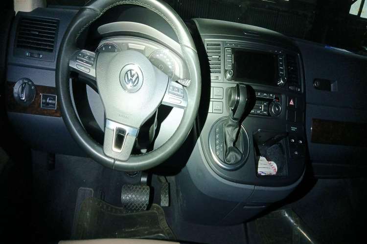 Used Volkswagen Multivan 2012 2.0 TSI Four-Wheel Drive Deluxe Edition