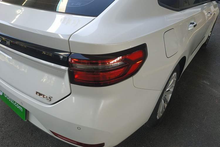 Used Baojun RC-5 2020 1.5T CVT Smart Luxury Edition