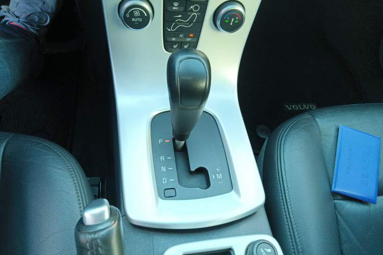 Used Volvo C30 2012 2.0L Aktiv Dynamic Package Edition