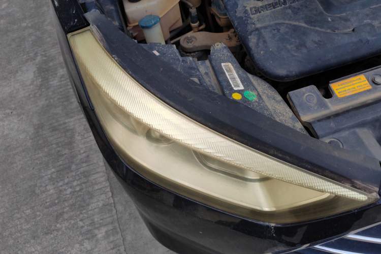 Used JAC Refine S3 2014 1.5L Manual Luxury Smart Model Right Front Headlight