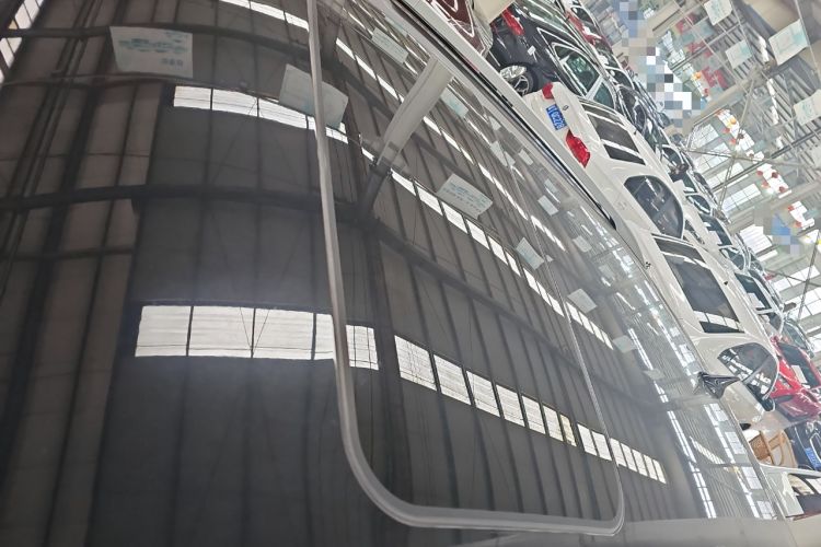 Used Wuling Alvez 2022 1.5T CVT Trendy & Cool Edition
