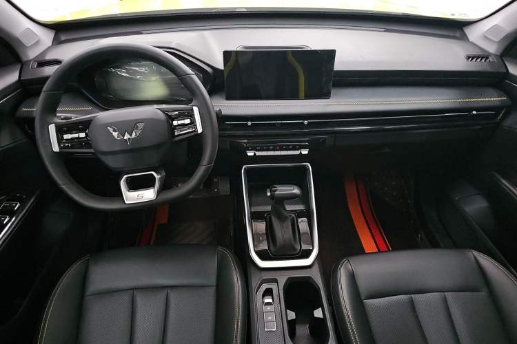 Used Wuling Alvez 2022 1.5T CVT Trendy & Cool Edition
