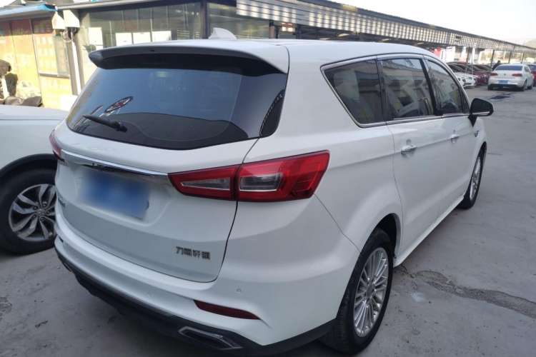 Used Lifan Auto Xuanlang 2017 1.8L Manual Comfort Model
