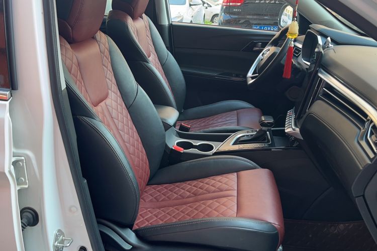 Used FORTHING T5L 2020 Revised 1.5T Automatic Luxury 7-Seater
