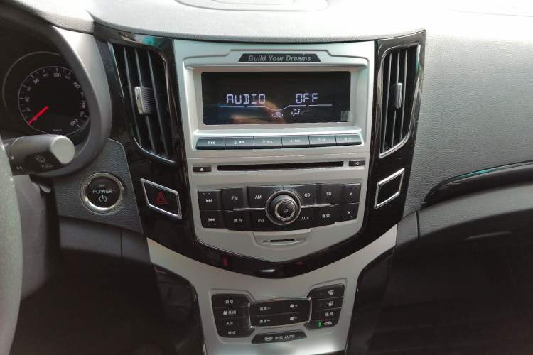 Used BYD e5 2016 300 Luxury Edition
