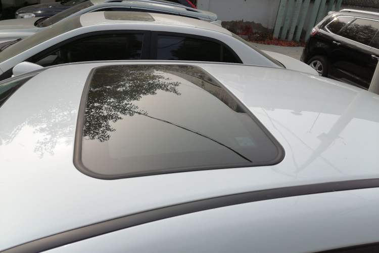 Used BYD e5 2016 300 Luxury Edition
