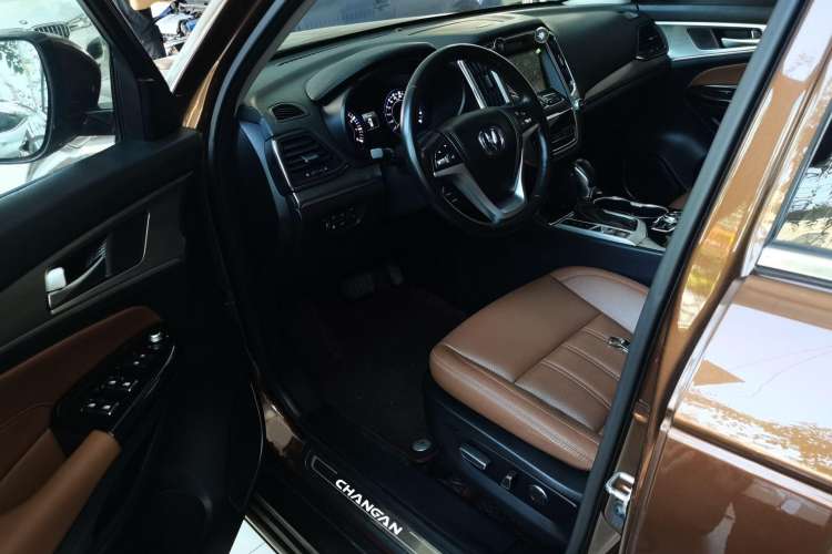 Used Changan CS95 2017 2.0T Four-Wheel Drive SmartDrive Edition