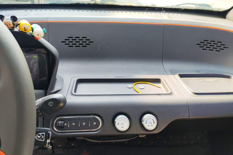 Used Baojun E100 2017 Intelligent Edition
