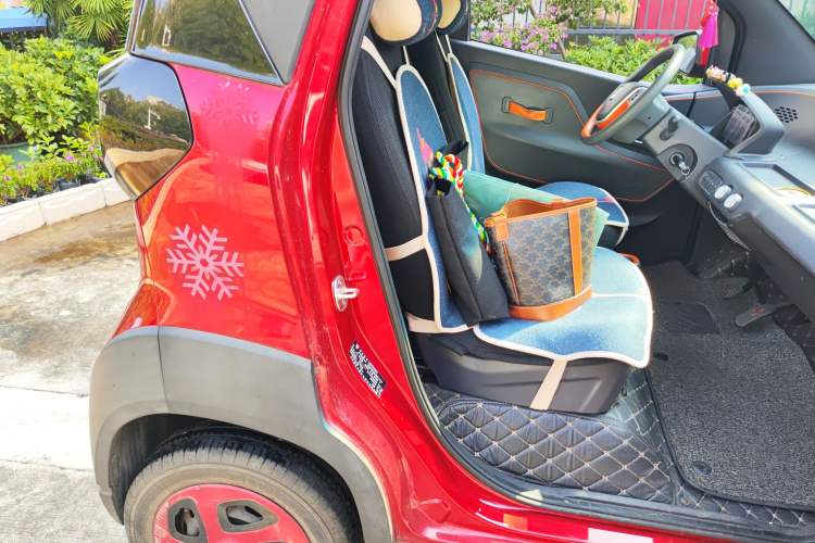 Used Baojun E100 2017 Intelligent Edition
