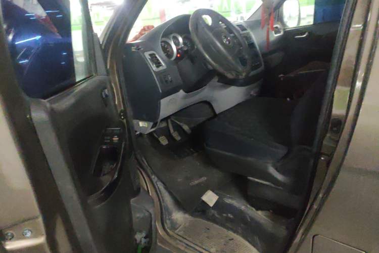 Used Foton MP-X E 2016 2.0L Express Version 4Gi-VVT
