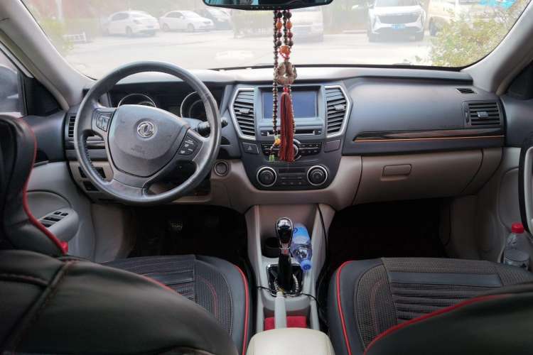Used Dongfeng Aeolus A60 2016 1.5L Manual Luxury Version Center Console