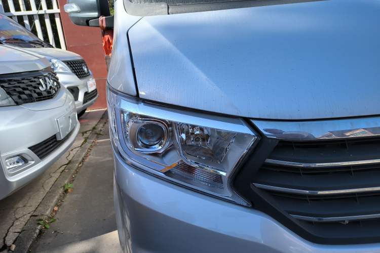 Used Kuayue Kuayue Xing V3 2022 1.5L Gasoline Standard Model 6-Seater Passenger Vehicle JL473QH
