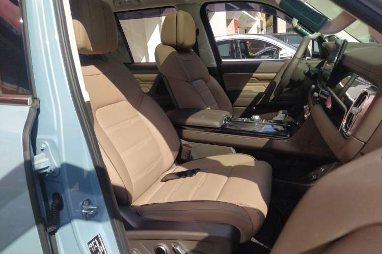 Used BAIC Off-Road BJ60 2022 2.0T Version 11 Seven Seats