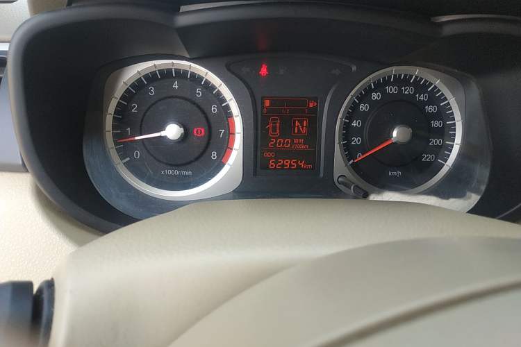 Used Venucia D50 2012 1.6L Automatic Prestige Edition
