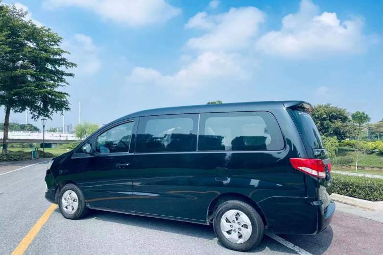 Used JAC Refine M4 2019 Business & Travel Series 2.0L Manual Speed Delivery Version China V Standard
