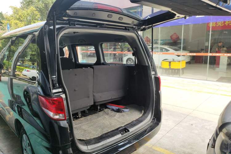 Used JAC Refine M4 2019 Business & Travel Series 2.0L Manual Speed Delivery Version China V Standard
